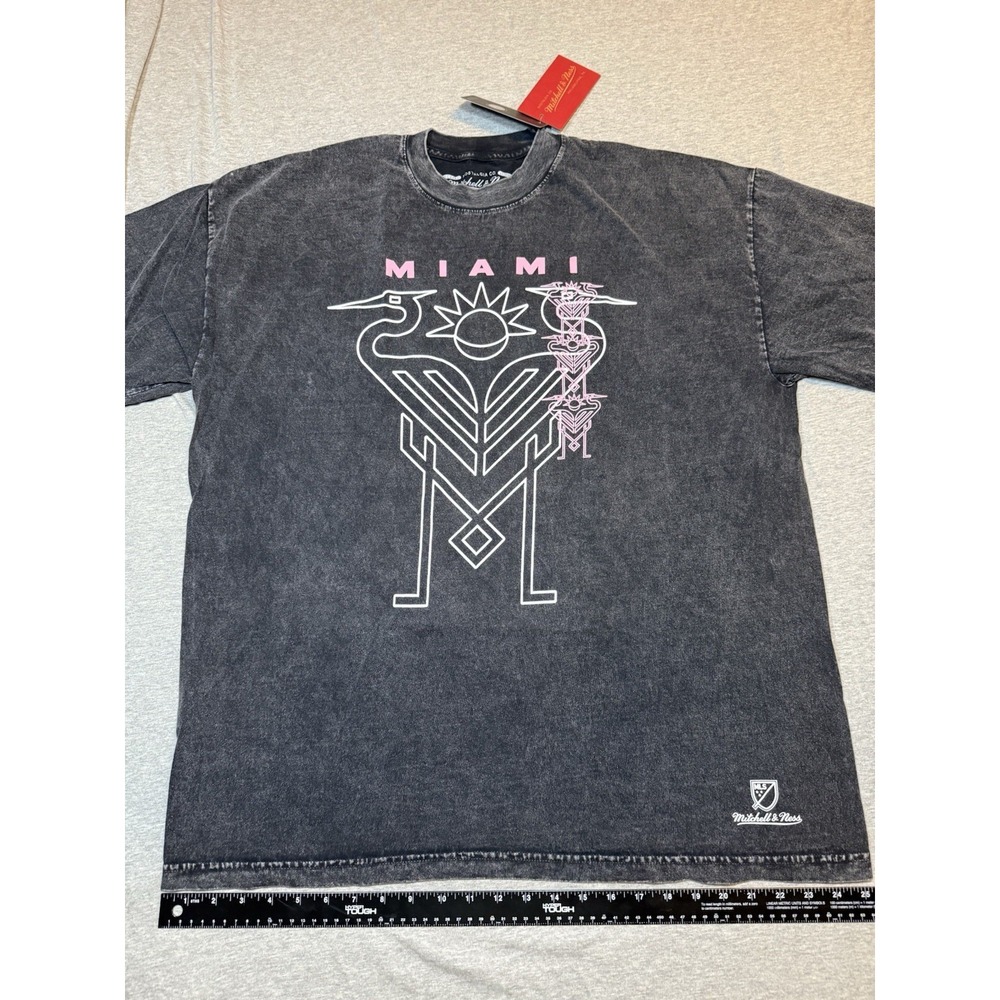 MITCHELL & NESS Inter Miami CF T-Shirt Men's Size XL Cotton NWT - Distressed